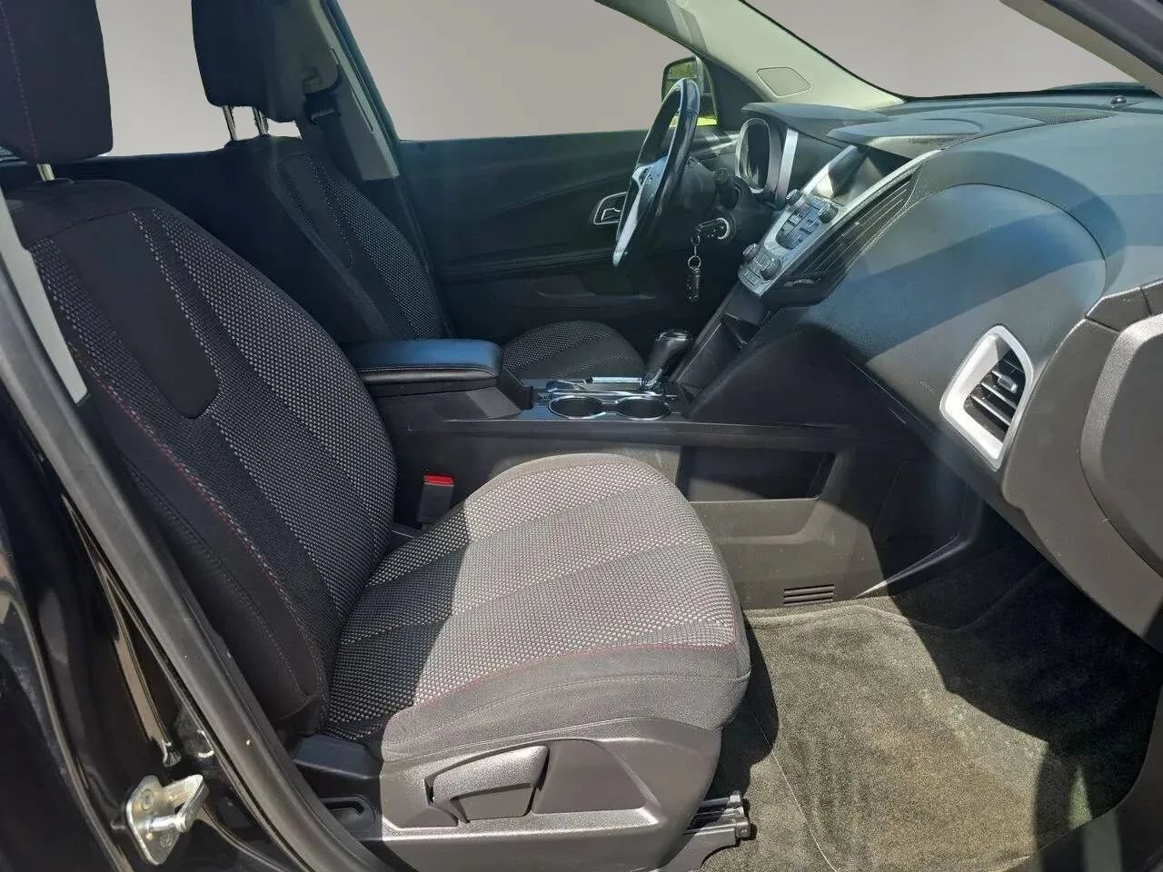 Used 2017 Chevrolet Equinox LT w/ Convenience Package FWD image 21