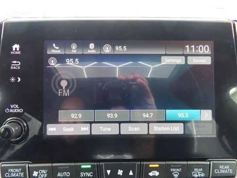 Used 2024 Honda Odyssey Sport image 25