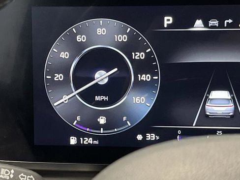 Certified 2024 Kia Carnival SX Prestige image 18