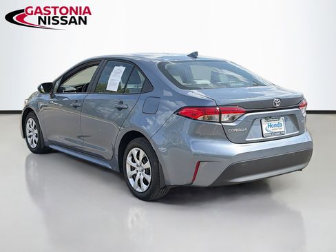 Used 2026 Toyota Corolla LE FWD image 9