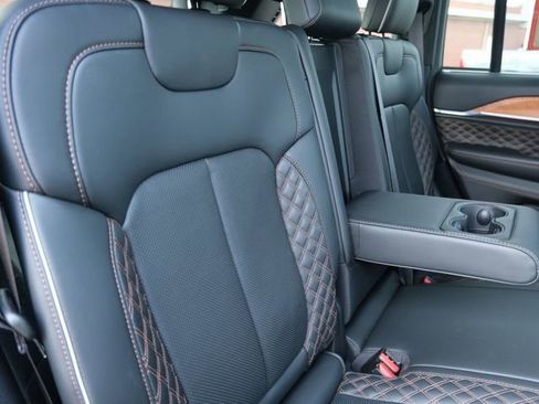 Used 2024 Jeep Grand Cherokee Summit image 35