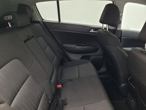 Used 2017 Kia Sportage LX image 19