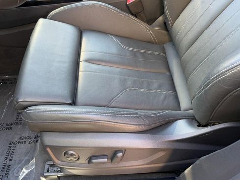 Used 2025 Audi Q5 2.0T Premium image 25