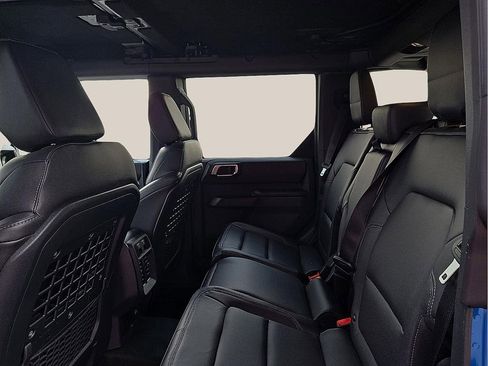 New 2025 Ford Bronco Big Bend w/ Black Diamond Package image 9