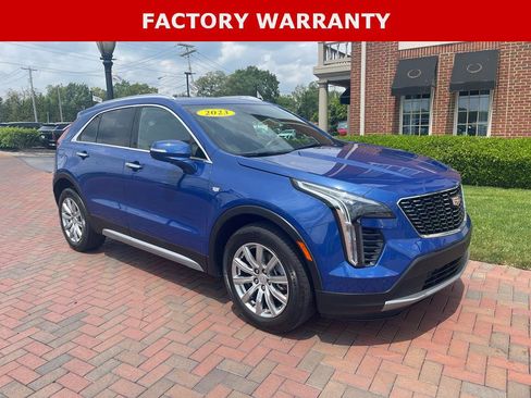Used 2023 Cadillac XT4 Premium Luxury w/ Cold Weather Package AWD/4WD image 5