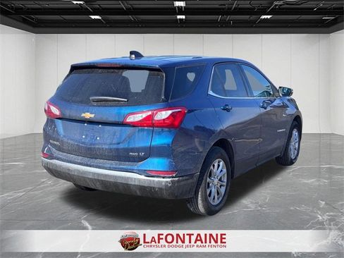 Used 2019 Chevrolet Equinox LT w/ Driver Convenience Package image 5