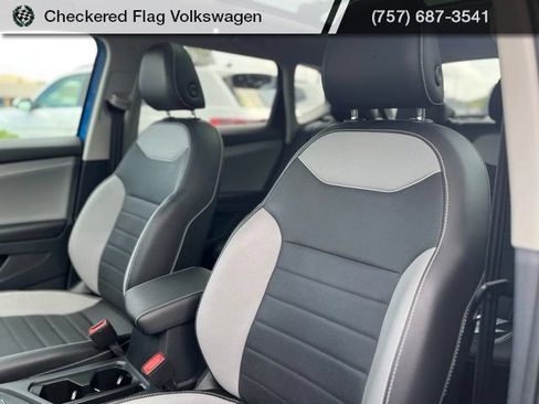 Used 2023 Volkswagen Taos SEL AWD/4WD image 21