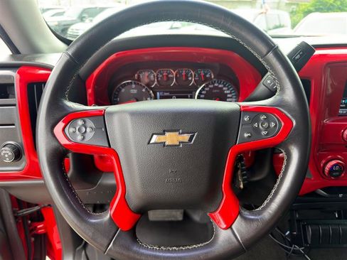 Used 2018 Chevrolet Silverado 1500 LT w/ Texas Edition RWD image 10