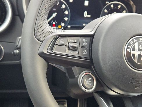 New 2025 Alfa Romeo Stelvio Sprint image 32