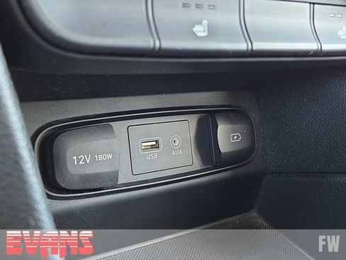 Used 2019 Hyundai Santa Fe SEL AWD/4WD image 11