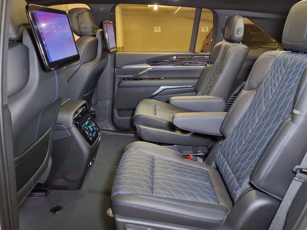 New 2026 Cadillac Escalade IQ Sport 1 AWD/4WD image 15