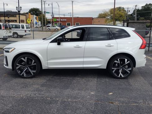 New 2026 Volvo XC60 B5 Ultra w/ Climate Package image 5