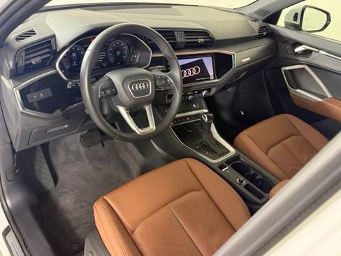 Certified 2023 Audi Q3 2.0T Premium Plus w/ Premium Plus Package AWD/4WD image 11