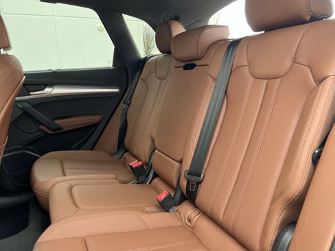 Certified 2025 Audi Q5 2.0T Premium Plus w/ Premium Plus Package image 32