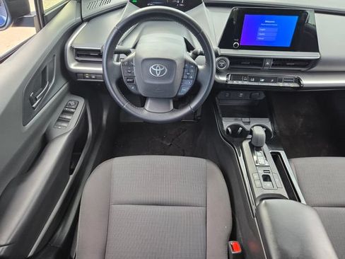 Used 2024 Toyota Prius LE FWD image 13