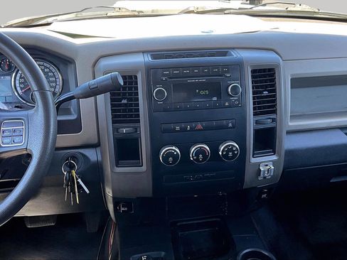 Used 2012 RAM 2500 ST w/ Protection Group AWD/4WD image 4