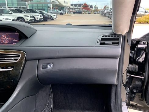 Used 2007 Mercedes-Benz CL 600 image 17