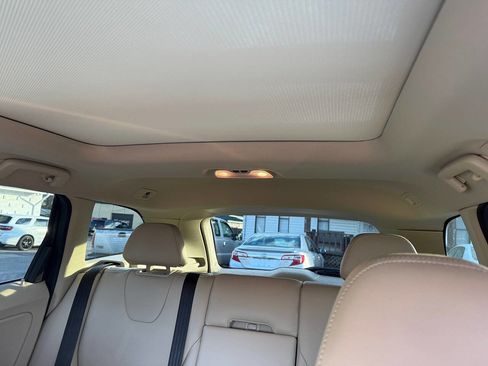 Used 2015 Volvo XC60 T5 Premier image 32