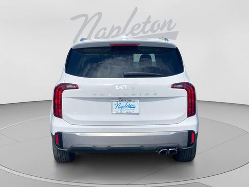Used 2025 Kia Telluride S FWD image 4