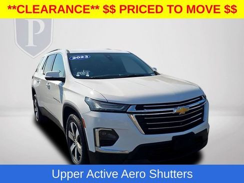 Certified 2023 Chevrolet Traverse LT w/ LT Premium Package AWD/4WD image 16