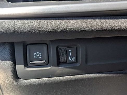 Certified 2025 Cadillac XT4 Premium Luxury FWD image 24