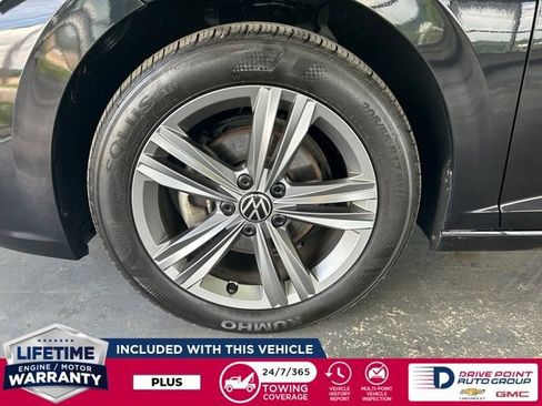 Used 2024 Volkswagen Jetta SE FWD image 10