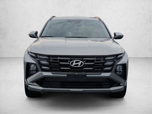 Used 2025 Hyundai Tucson SEL FWD image 2
