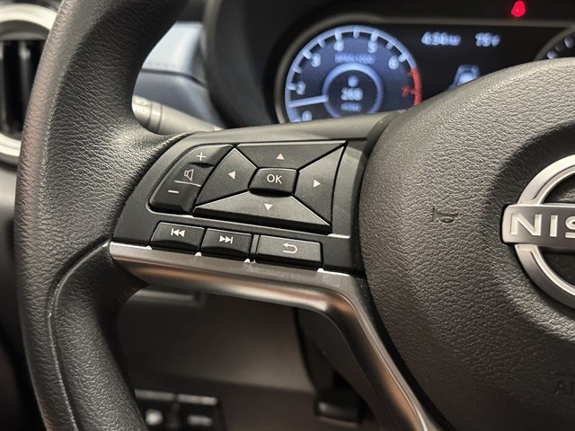 Used 2025 Nissan Versa SV FWD image 19