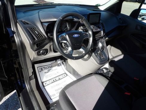 Used 2022 Ford Transit Connect XL image 16