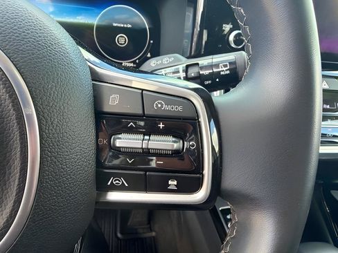 Used 2023 Kia Sorento SX AWD/4WD image 30