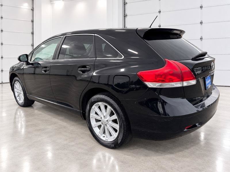 Used 2010 Toyota Venza AWD image 5