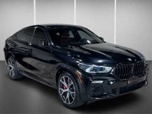 Used 2021 BMW X6 M50i w/ Executive Package AWD/4WD image 2