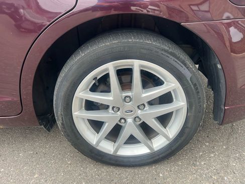 Used 2011 Ford Fusion SEL w/ 301A Rapid Spec Order Code image 10