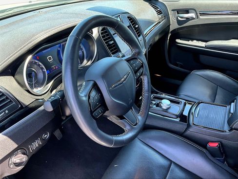 Used 2021 Chrysler 300 S w/ S Model Appearance Package RWD image 17