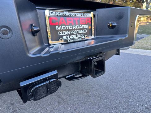 Used 2015 Ford F250 Lariat w/ Lariat Interior Package image 59