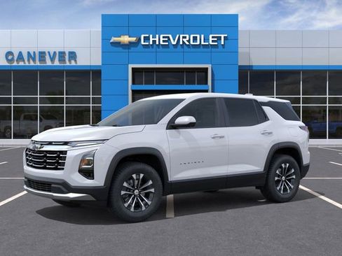 New 2026 Chevrolet Equinox LT image 3