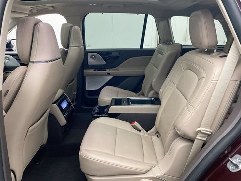 Used 2021 Lincoln Aviator Reserve w/ Equipment Group 202A AWD/4WD image 25