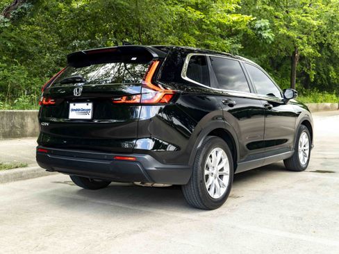 Used 2023 Honda CR-V EX-L image 9