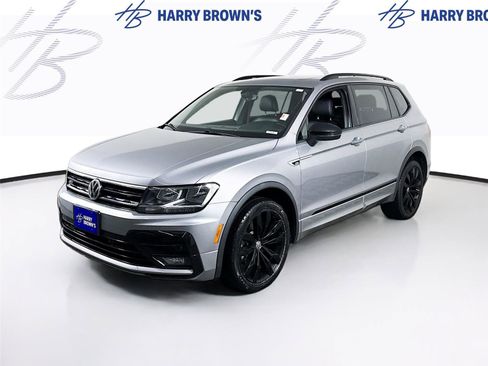 Used 2021 Volkswagen Tiguan SE R-Line w/ 3rd Row Seat Package AWD/4WD image 1