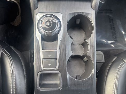 Used 2023 Ford Escape Platinum image 31