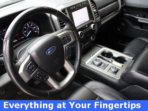 Used 2021 Ford Expedition XLT image 2