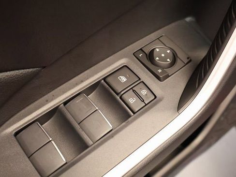 New 2025 Toyota RAV4 XLE image 11