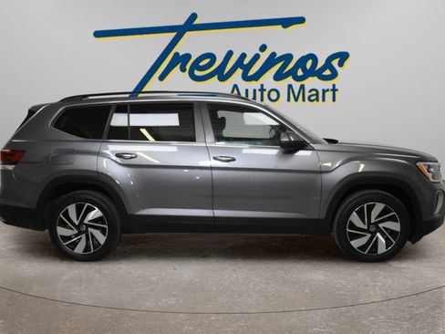 Used 2024 Volkswagen Atlas SE AWD/4WD image 5