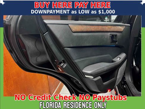 Used 2014 Mercedes-Benz E 350 4MATIC Sedan image 16