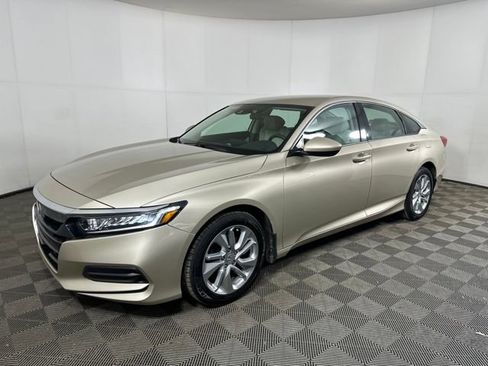 Used 2020 Honda Accord LX image 7