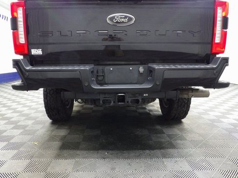 Used 2023 Ford F250 Lariat w/ Lariat Ultimate Package image 47