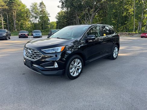 Used 2022 Ford Edge Titanium w/ Equipment Group 301A AWD/4WD image 5
