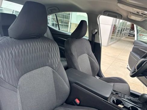 Used 2025 Toyota Camry LE FWD image 29