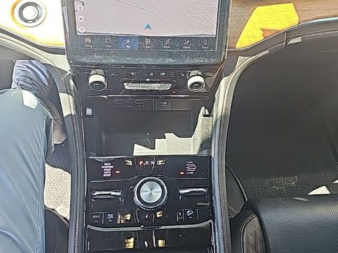 Used 2021 Jeep Grand Cherokee L Summit image 10