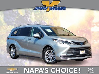 Used 2021 Toyota Sienna Limited